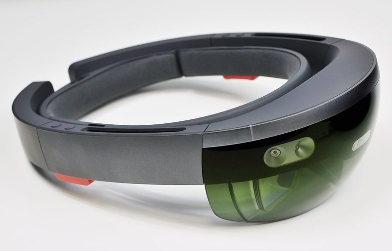 HoloLens markets
