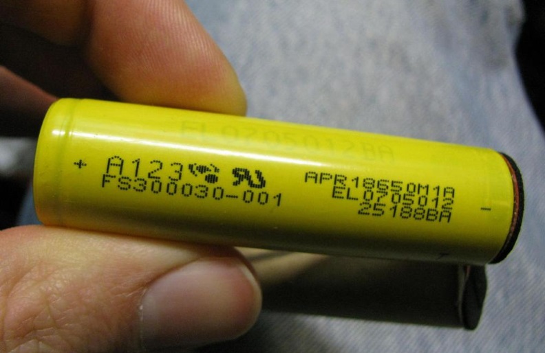 lithium-oxygen battery