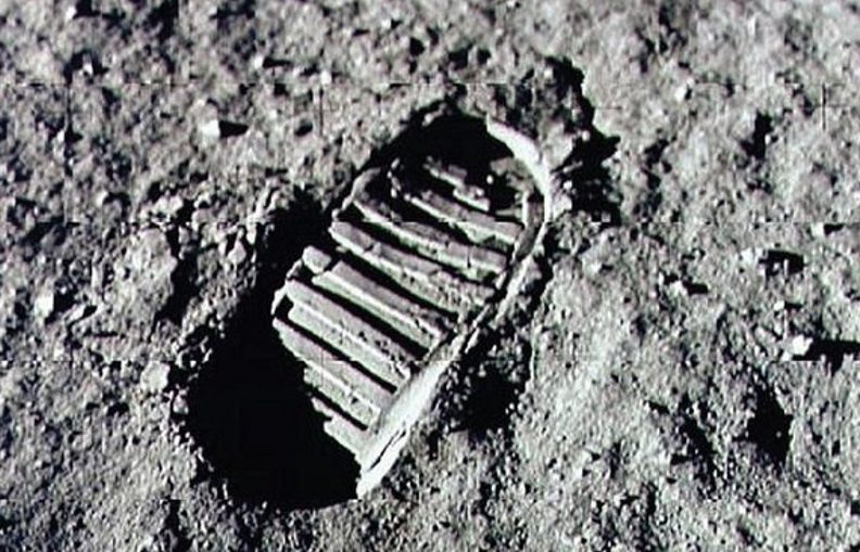 Lunar Mystery