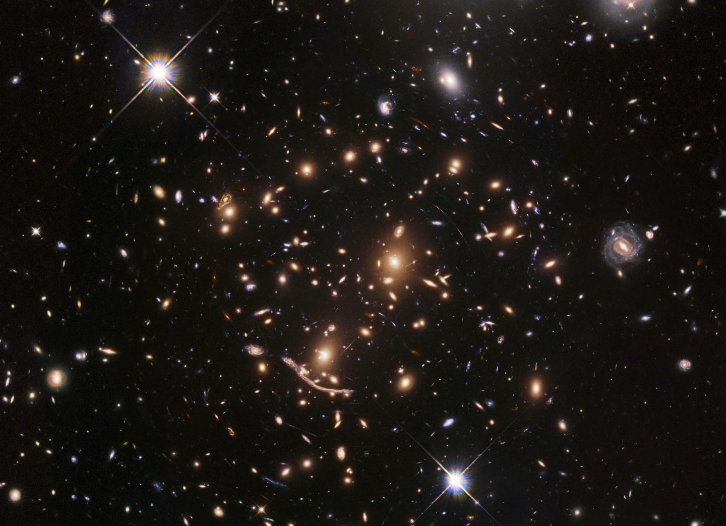 The galaxy cluster Abell 370 was the first target of the BUFFALO survey, which will search for some of the first galaxies in the universe