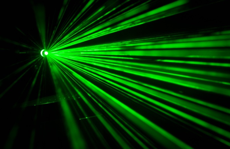 New device could help answer fundamental questions about quantum physics